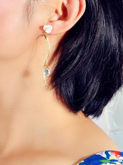 White Flower Gold Chain Dangle Earrings Women Accessories Tassel Stud